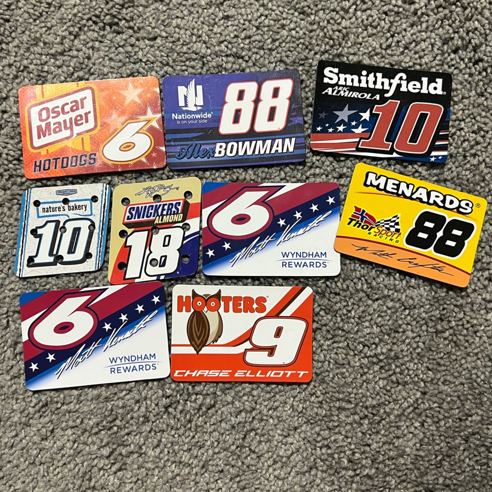 $5 NASCAR MAGNETS. $5 IF BUNDLED